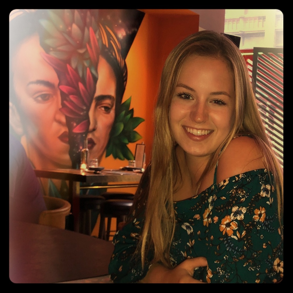 Meet your Posher, Sarah